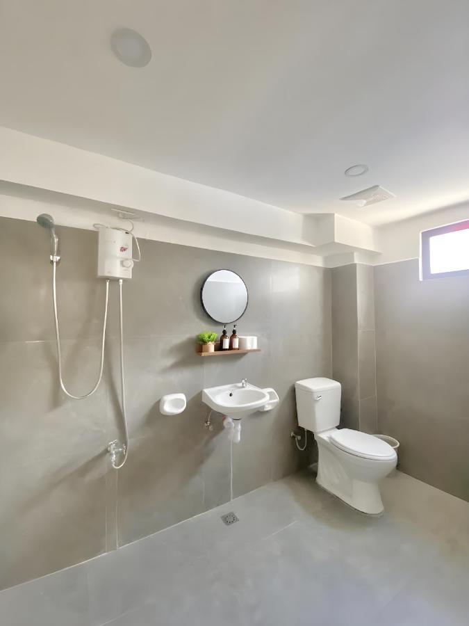 New Modern Suite Near Airport & Beach Sudtungan Esterno foto
